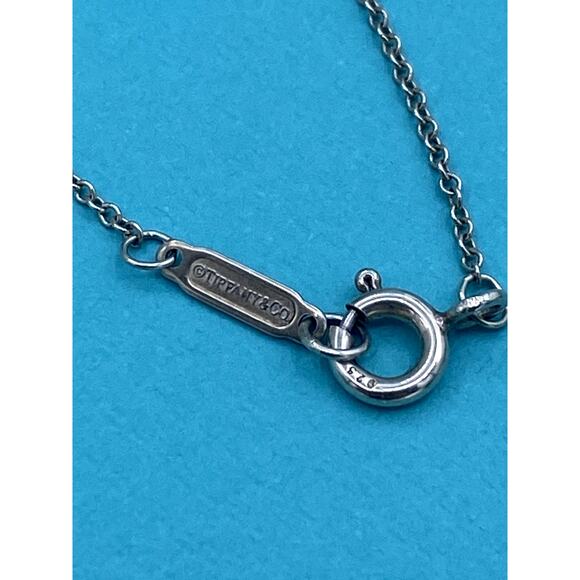 Authentic TIFFANY & CO. Silver Heart Pendant Necklace 16 Inch - Picture 7 of 10